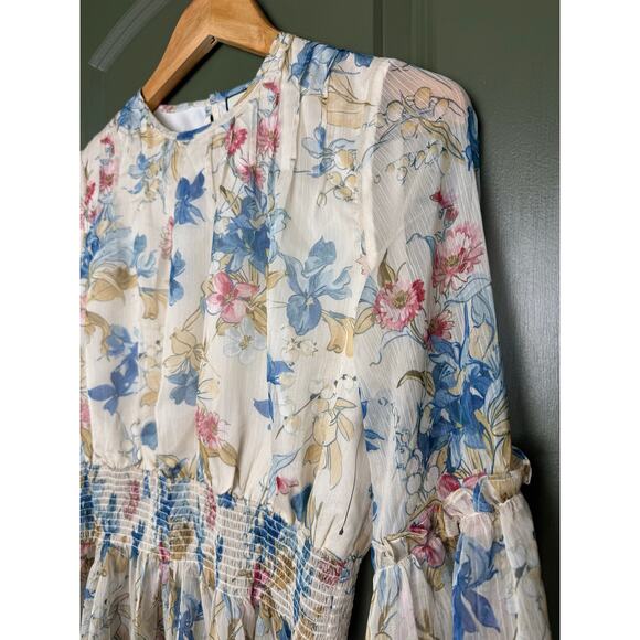 NWT Tuckernuck	Lily of the Valley Jennie Smocked Blouse Snowberry Floral XS - Picture 3 of 7